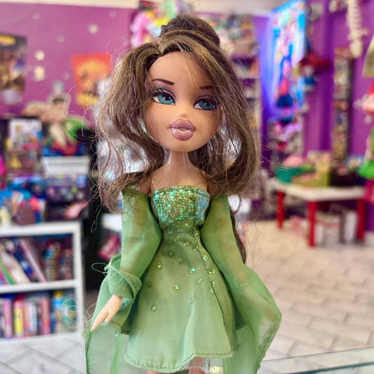 Bratz: Formal Funk Dana (MGA, 2003) - PopCultGang