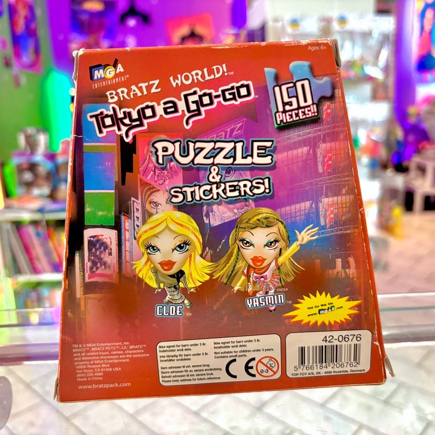 Bratz World: Tokyo A - Go - Go Puzzle (150 pieces, 2000s) - PopCultGang