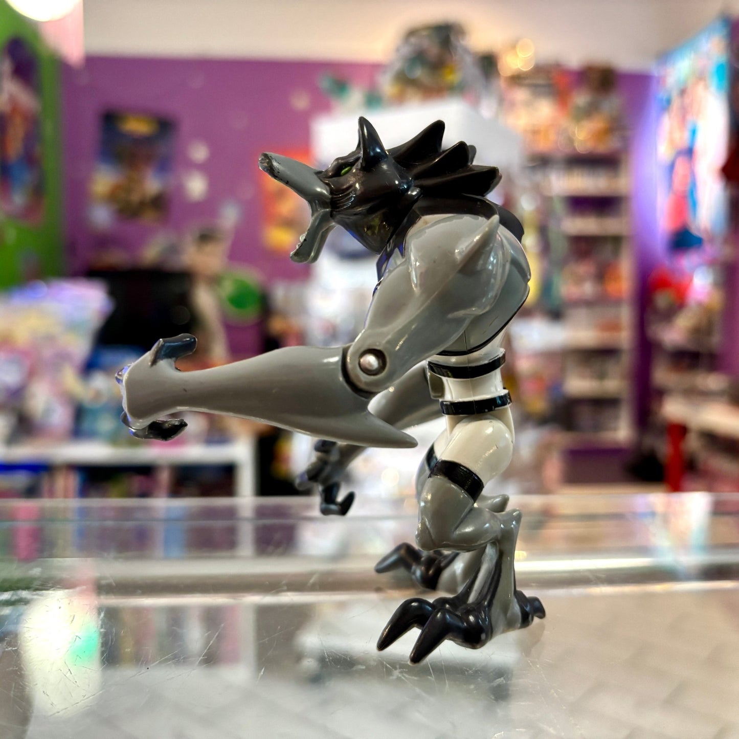 Cartoon Network Ben 10: Ultimate Alien - Benwolf Blitzwolfer Action Figure (Bandai, 2010s) - PopCultGang