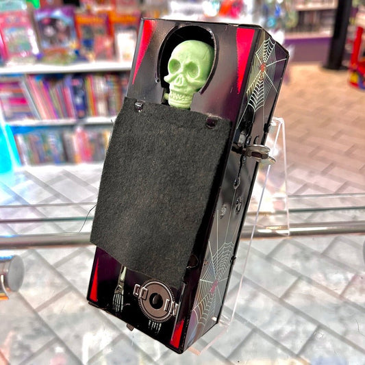 Coffin Horror Bank - Skeleton Tin Wind - Up Novelty Toy (Japanese, 70s) - PopCultGang