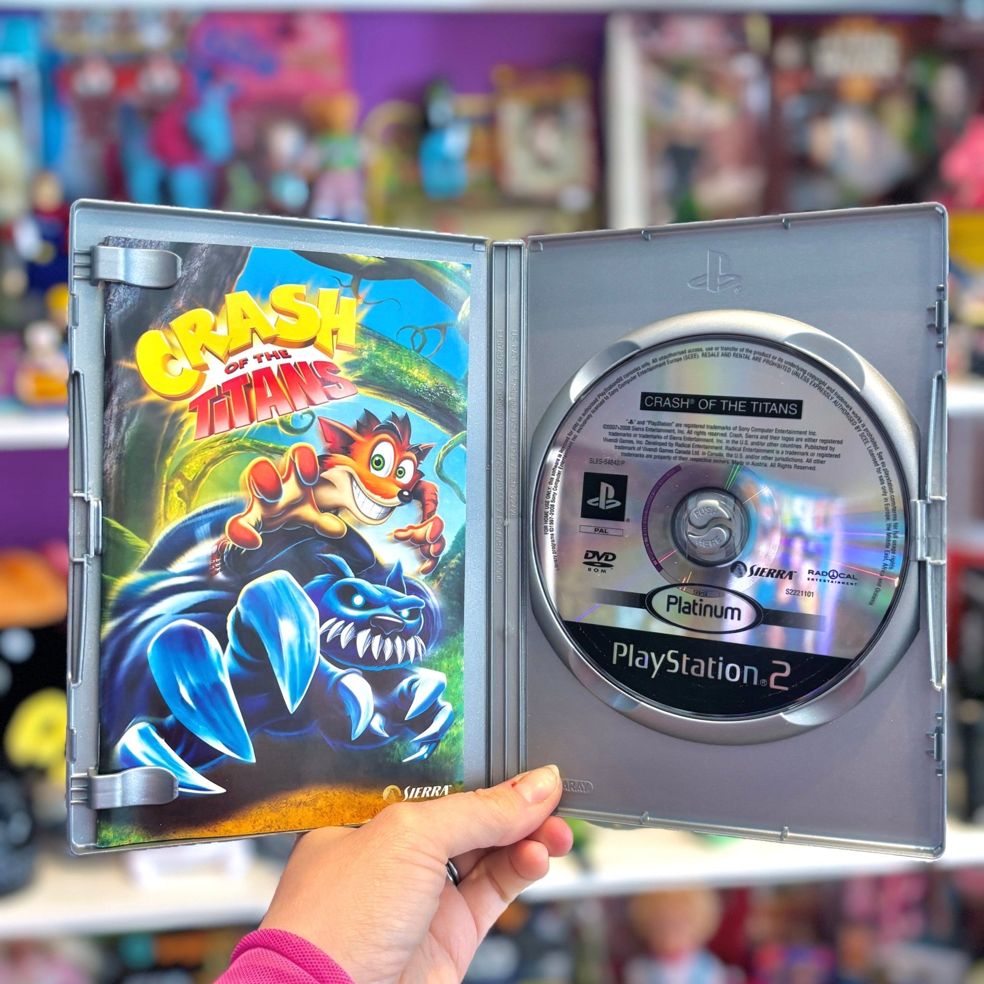 Crash of The Titans (Platinum, PS2) - PopCultGang