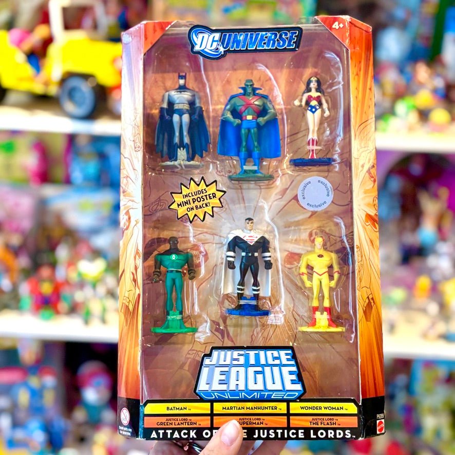 DC Universe: Justice League Unlimited - Attack of The Justice Lords Figure Set (2008) - PopCultGang