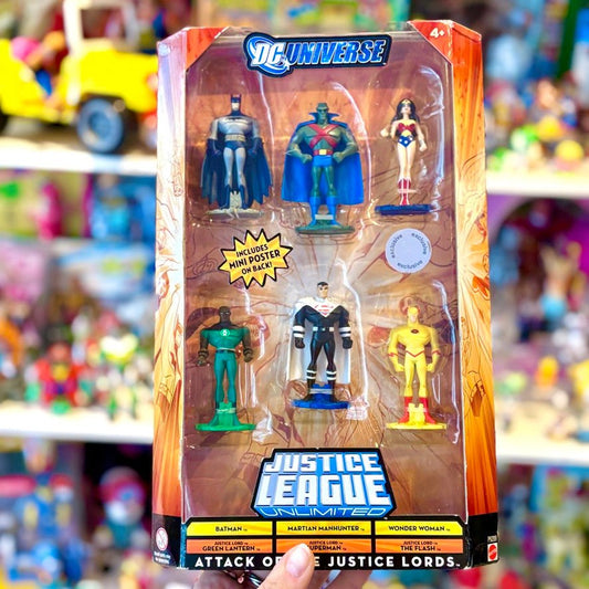 DC Universe: Justice League Unlimited - Attack of The Justice Lords Figure Set (2008) - PopCultGang