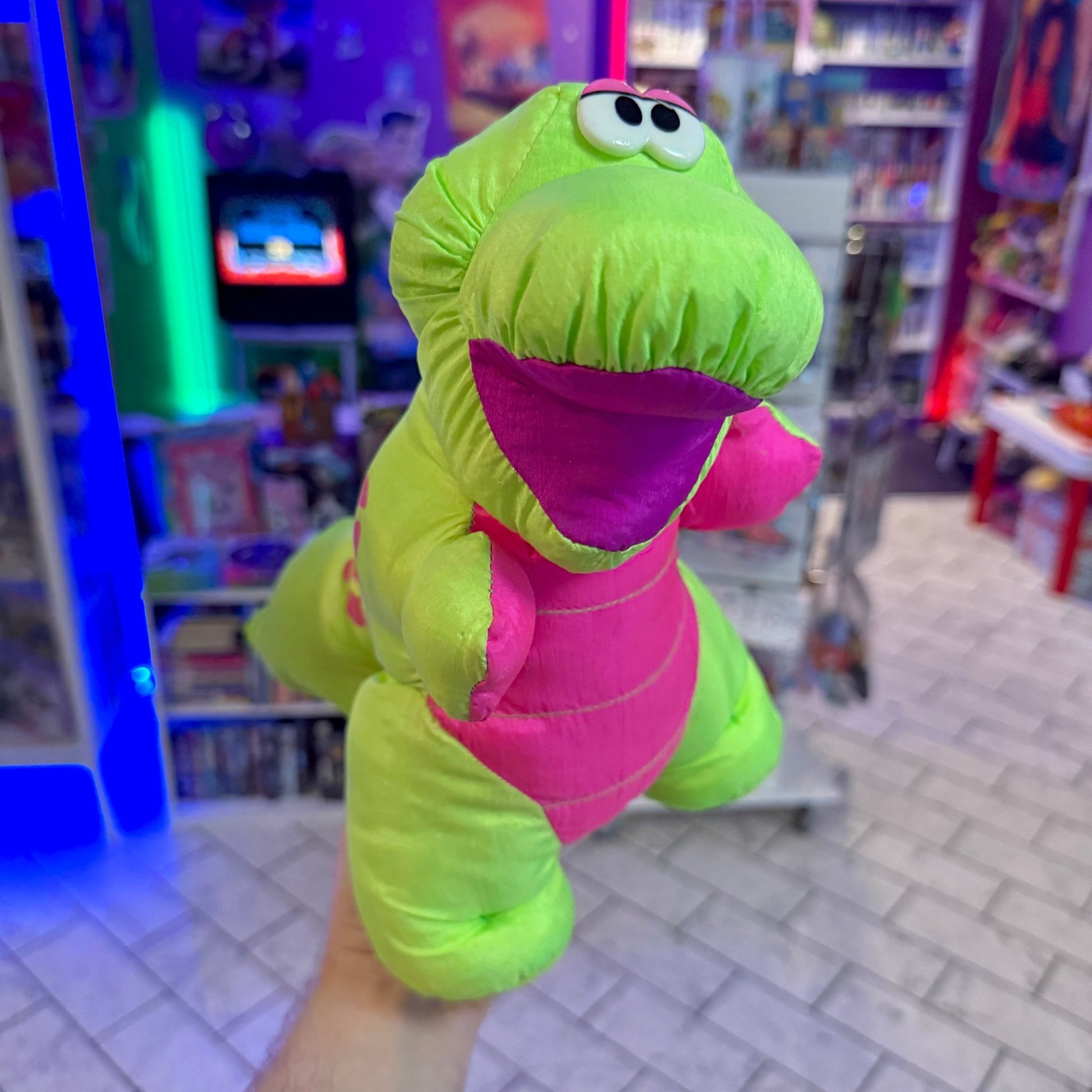 Dinoroar Plush - Neon Green T - rex (1992) - PopCultGang