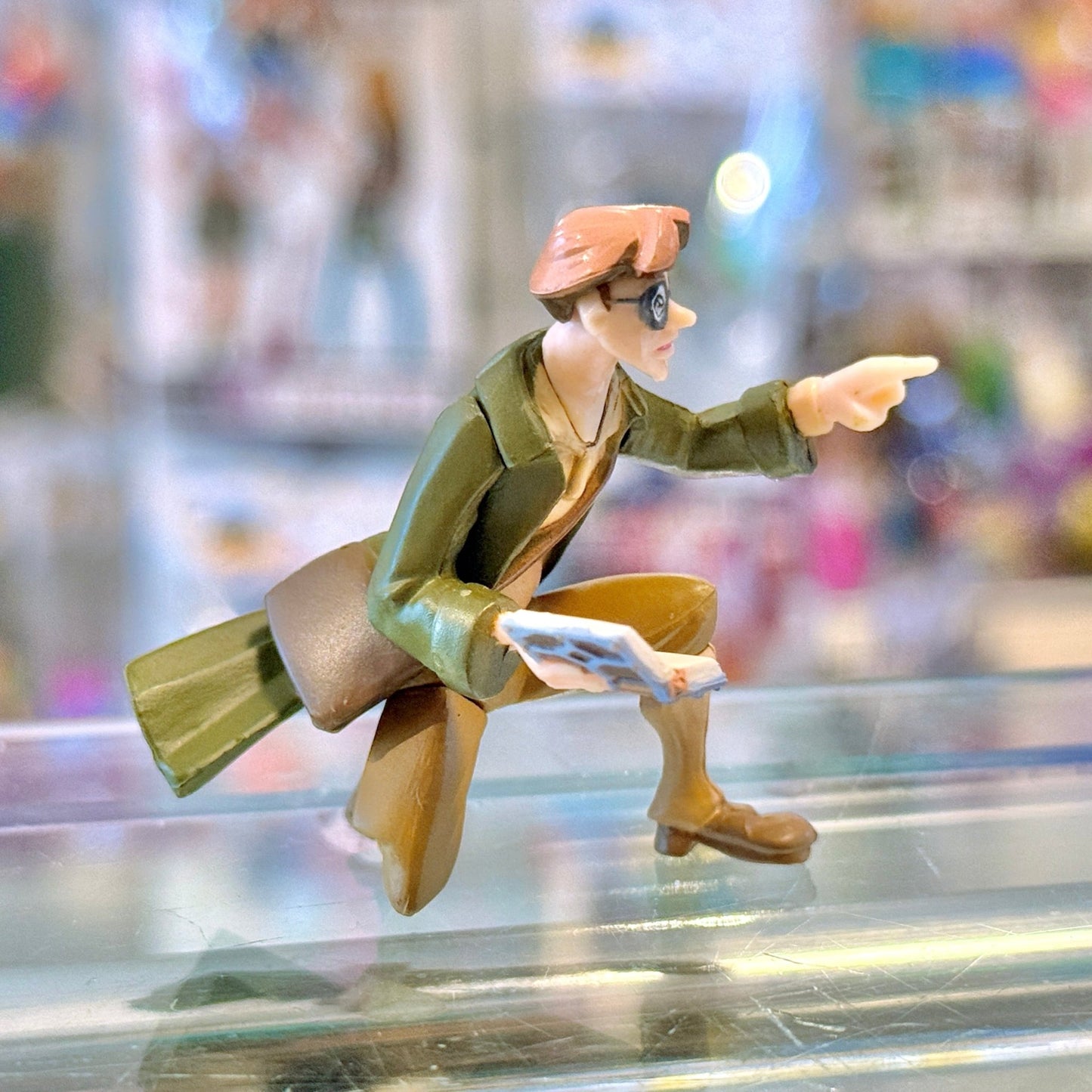 Disney Character Collection: Atlantis - Milo - Choco Egg Mini Figure (Japan Exclusive, Furuta, 2000s) - PopCultGang