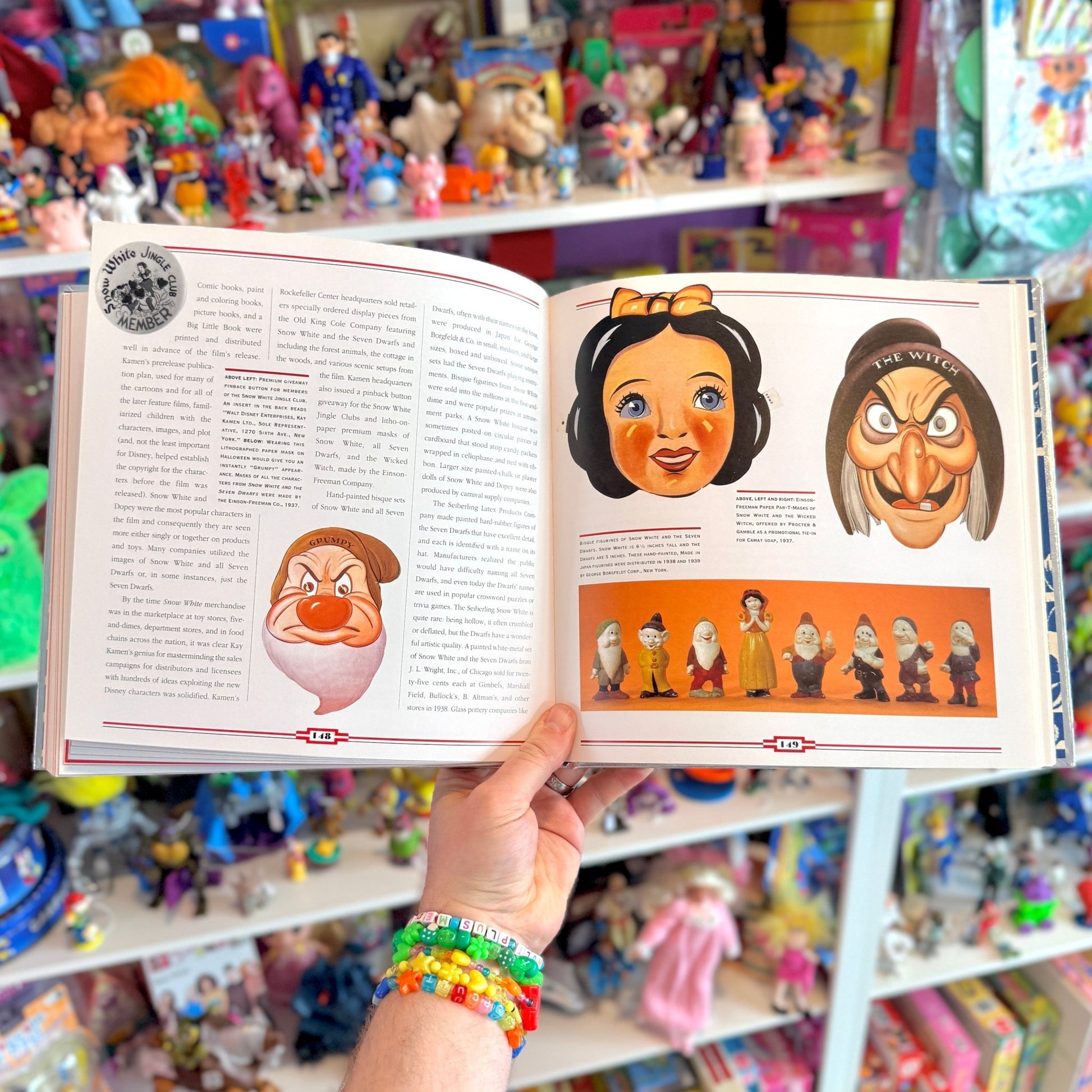 Disneyana: Classic Collectibles 1928 - 1958 (Hyperion, 1995) - PopCultGang