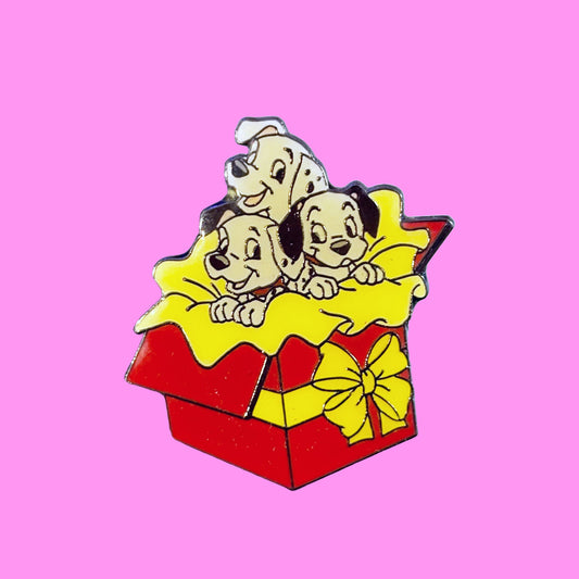 Disney's 101 Dalmatians: Puppy Giftbox Enamel Pin (90s) - PopCultGang