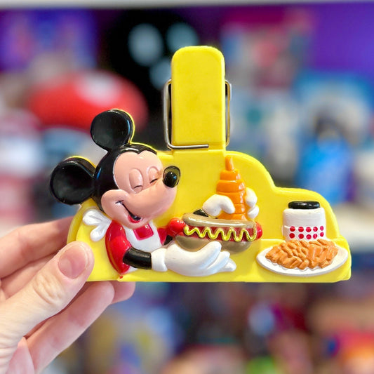 Disney's Mickey Mouse: Chef Mickey Food Bag Clip (90s) - PopCultGang