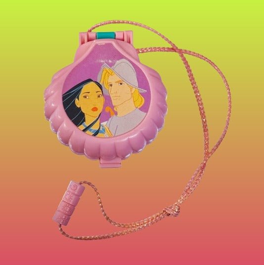 Disney's Pocahontas: Once Upon A Time Locket Playset (Mattel, 1995) - PopCultGang