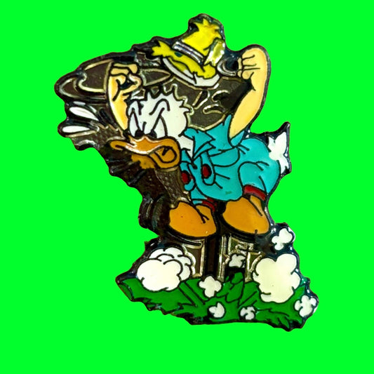 Donald Duck Angry Jumping Enamel Pin (Disney, 90s) - PopCultGang