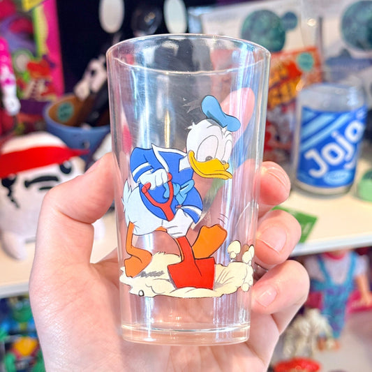 Donald Duck: Digging In Sand Drinking Glass (Disney, 80s) - PopCultGang