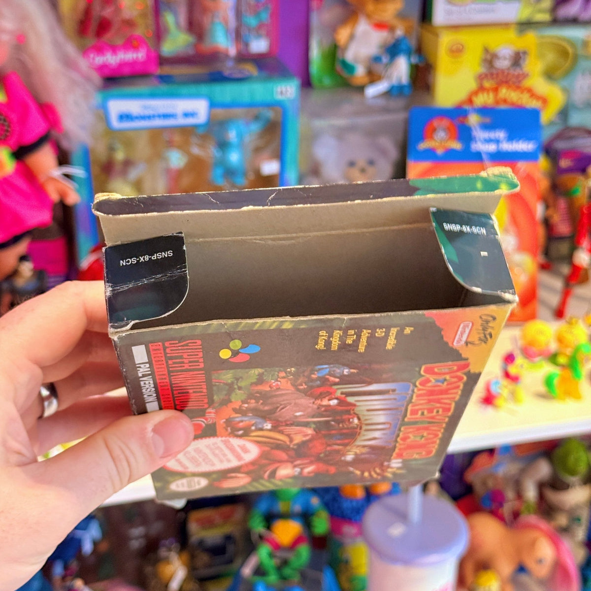 Donkey Kong Country (boxed, SNES) - PopCultGang
