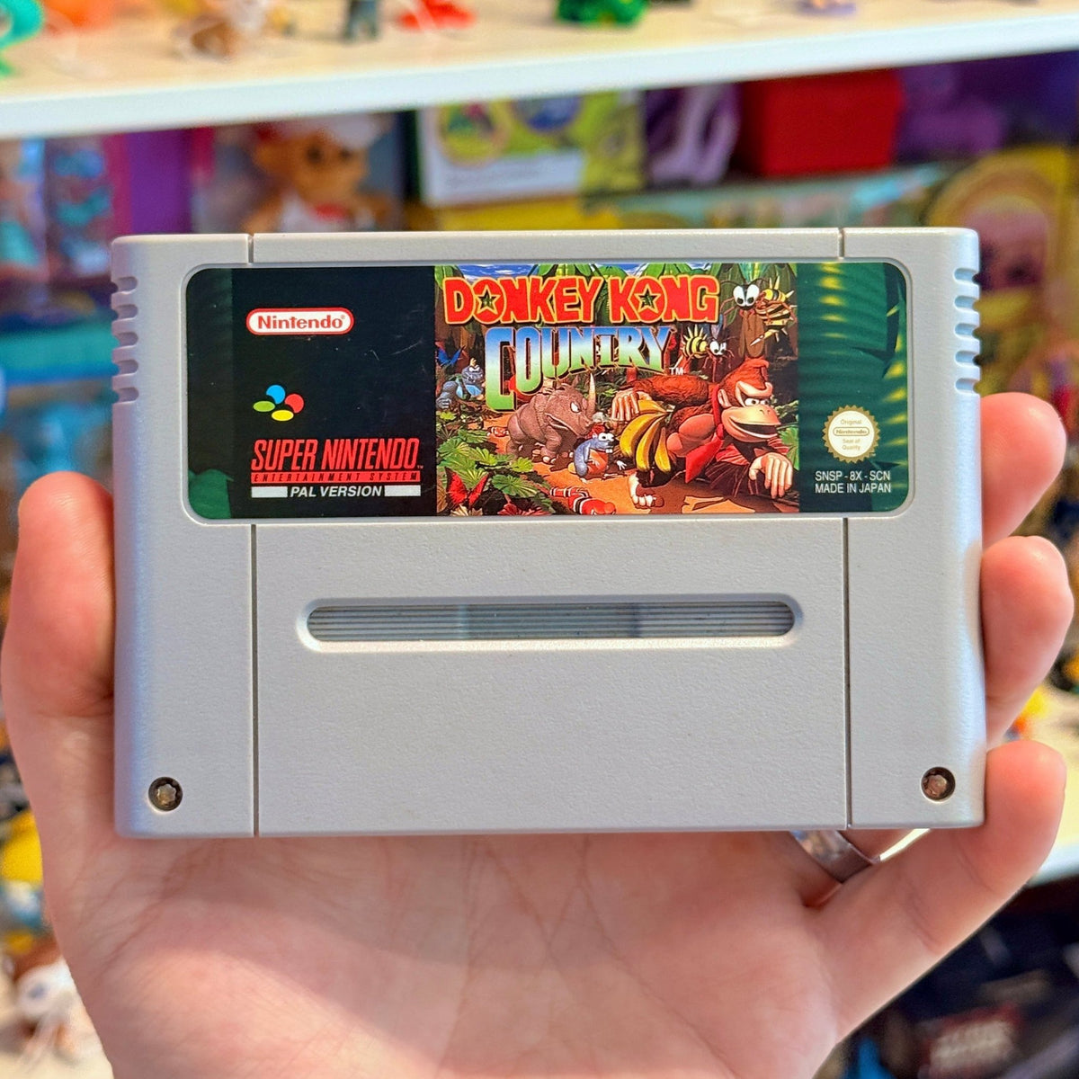 Donkey Kong Country (boxed, SNES) - PopCultGang