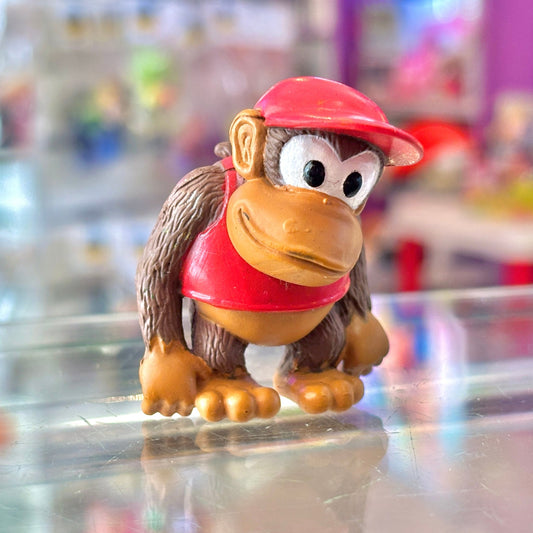 Donkey Kong Country: Diddy Kong PVC Mini Figure (Nintendo, 1994) - PopCultGang
