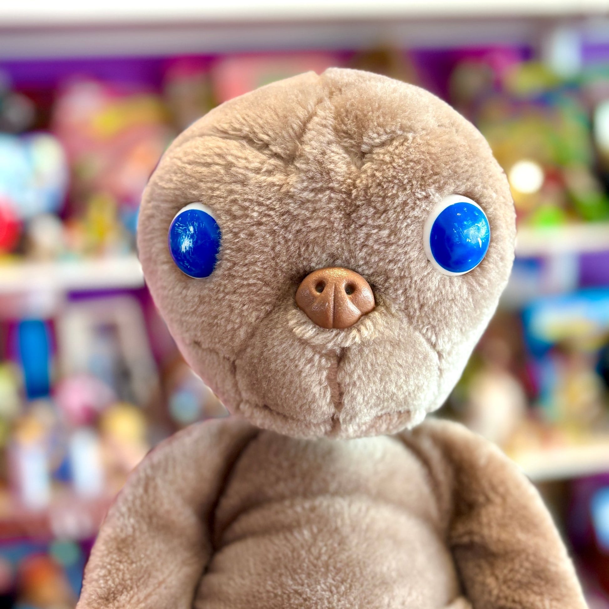 E.T. The Extra - Terrestrial 30 Cm Plush (1982) - PopCultGang