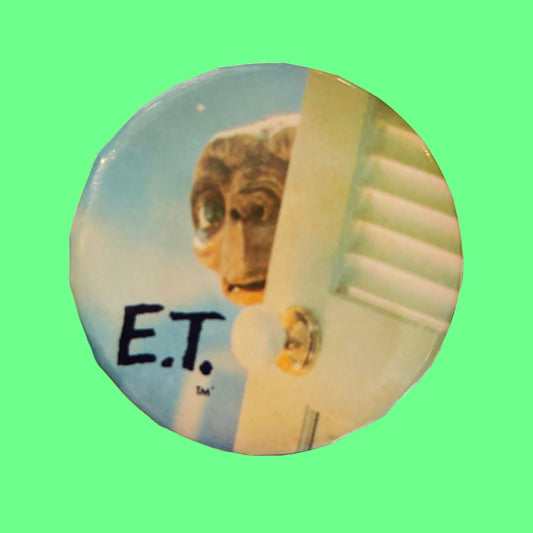 E.T. The Extra Terrestrial Badges (80s) - PopCultGang