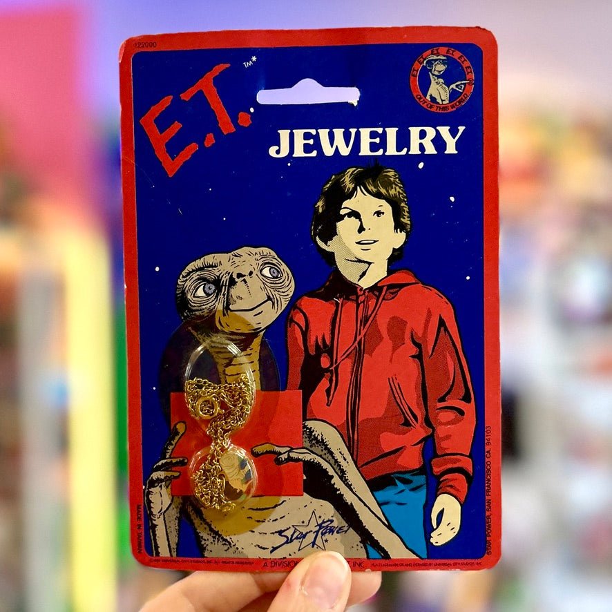 E.T. The Extra Terrestrial Jewelry: E.T. and Elliot Necklace (NIB, 80s) - PopCultGang