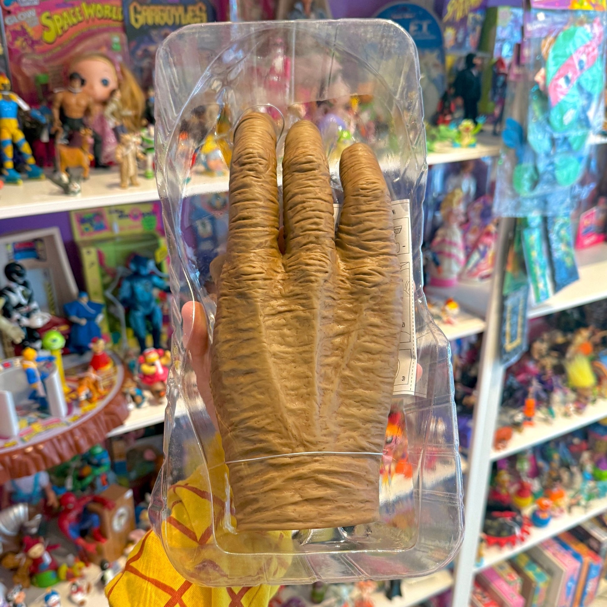 E.T. The Extraterrestrial - Glowing Hand Glove Replica (Neca, 2010s) - PopCultGang