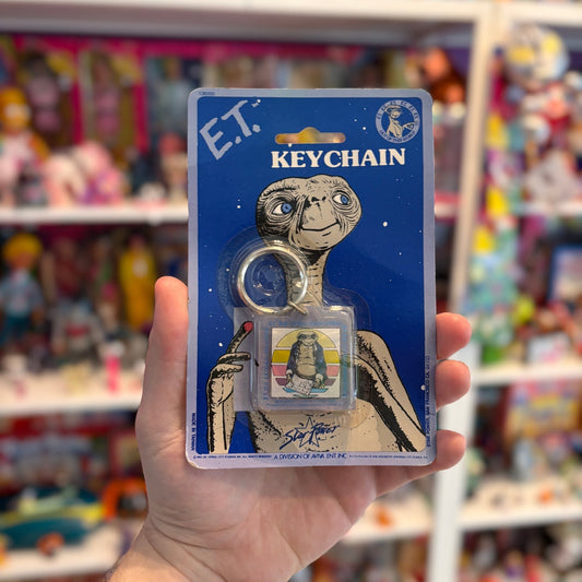 E.T. The Extraterrestrial Keychain (80s, new in box) - PopCultGang