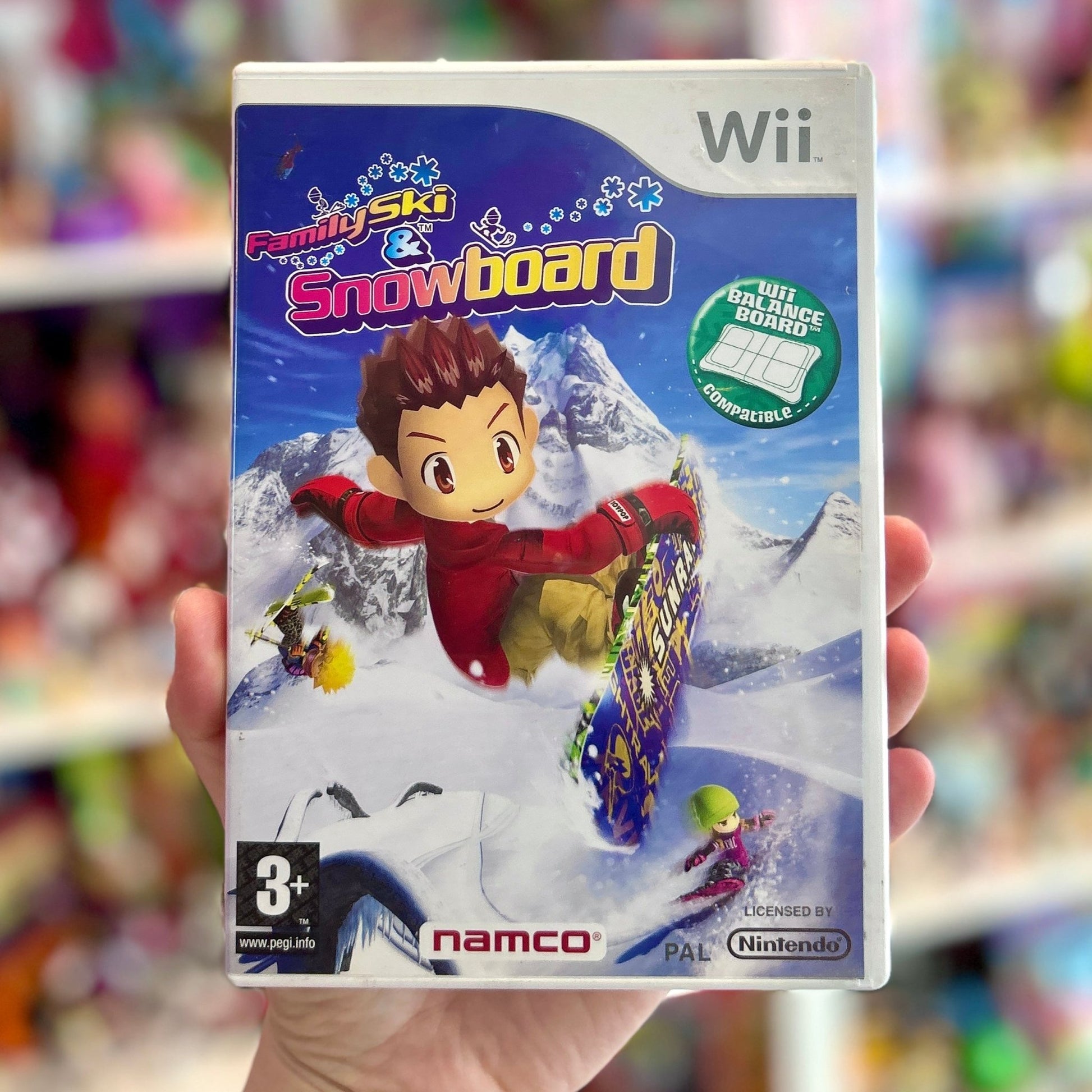 Family Ski & Snowboarding (Wii) - PopCultGang