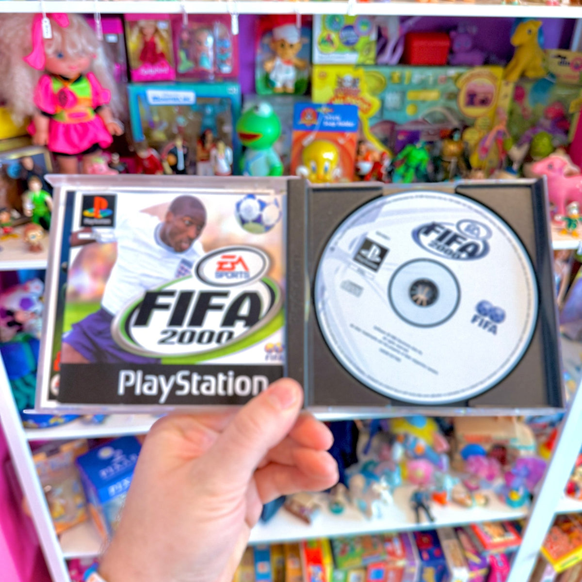 Fifa 2000 (PS1) - PopCultGang
