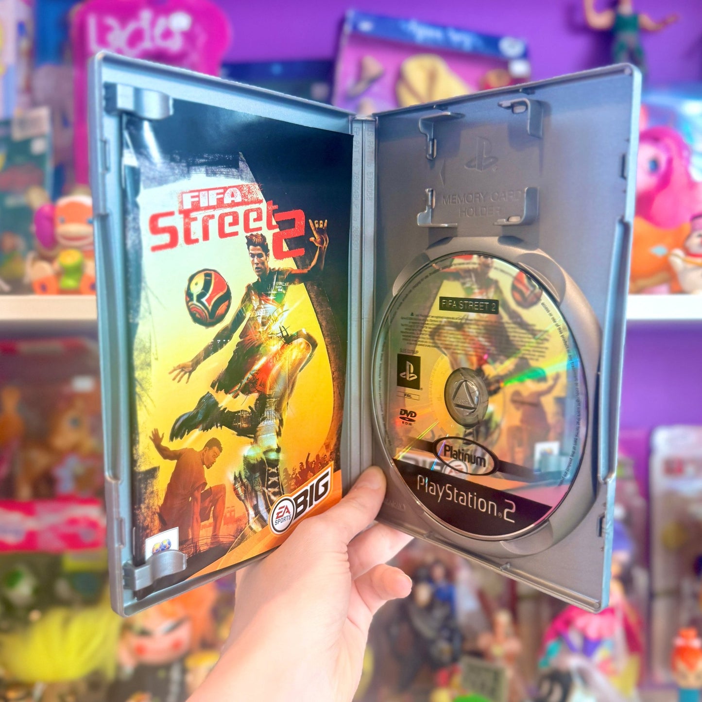 Fifa Street 2 (Platinum, PS2) - PopCultGang