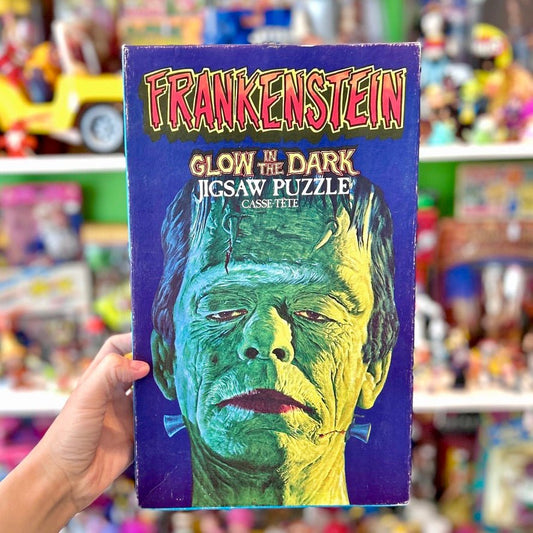 Frankenstein Glow in the Dark Jigsaw Puzzle (70s) - PopCultGang