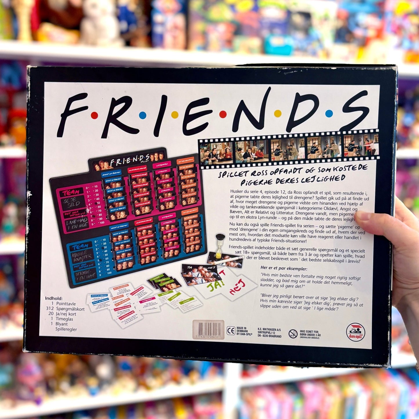 Friends - The Board Game (90s) - PopCultGang