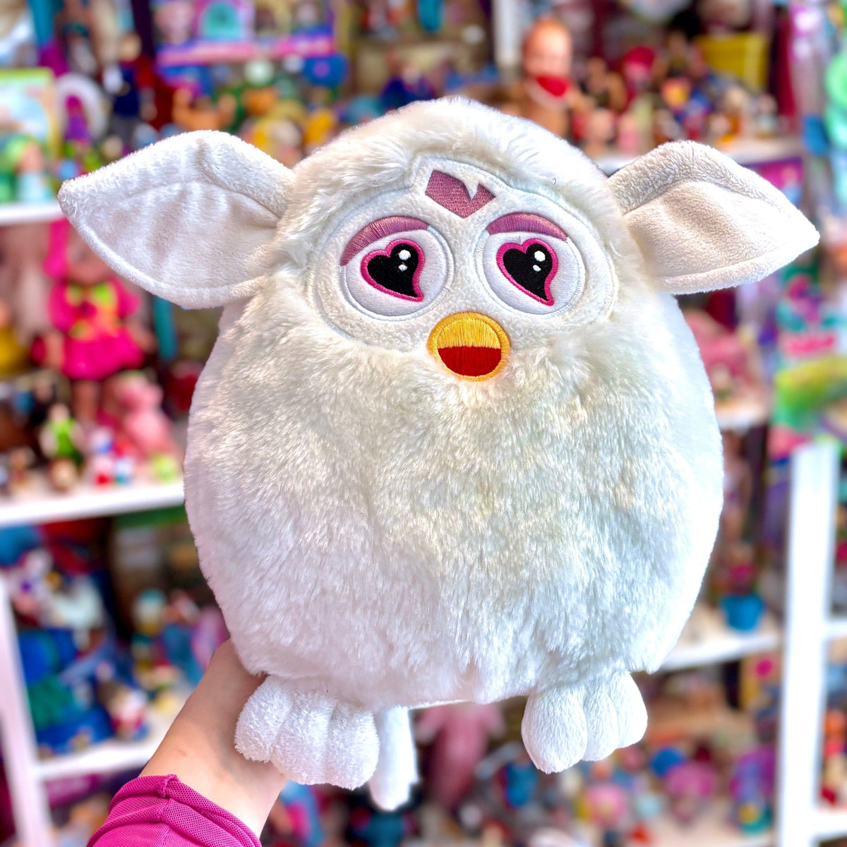 Furby: White Yeti Furby Plush (Hasbro, 2013) - PopCultGang