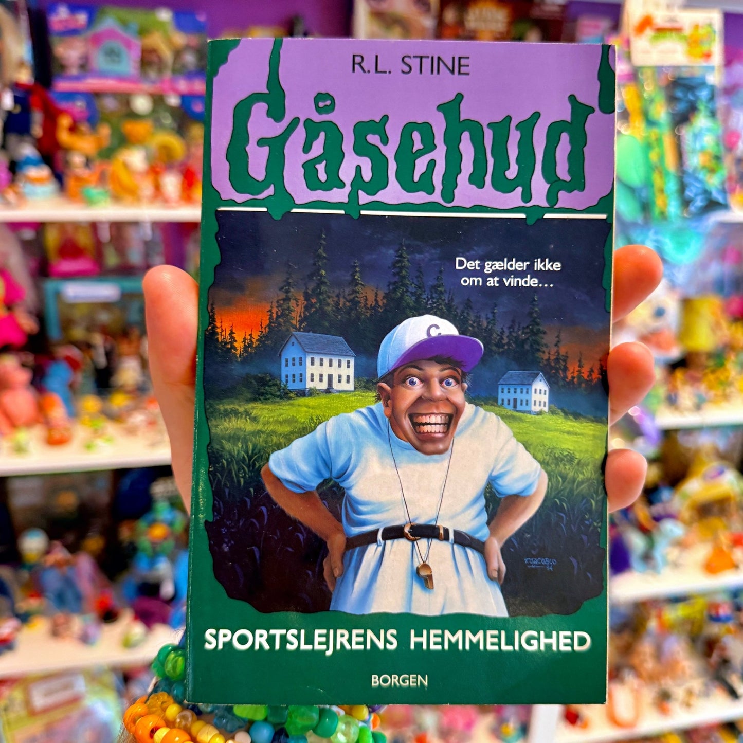Gåsehud: Sportslejrens Hemmelighed 33 (danish book, 90s) - PopCultGang