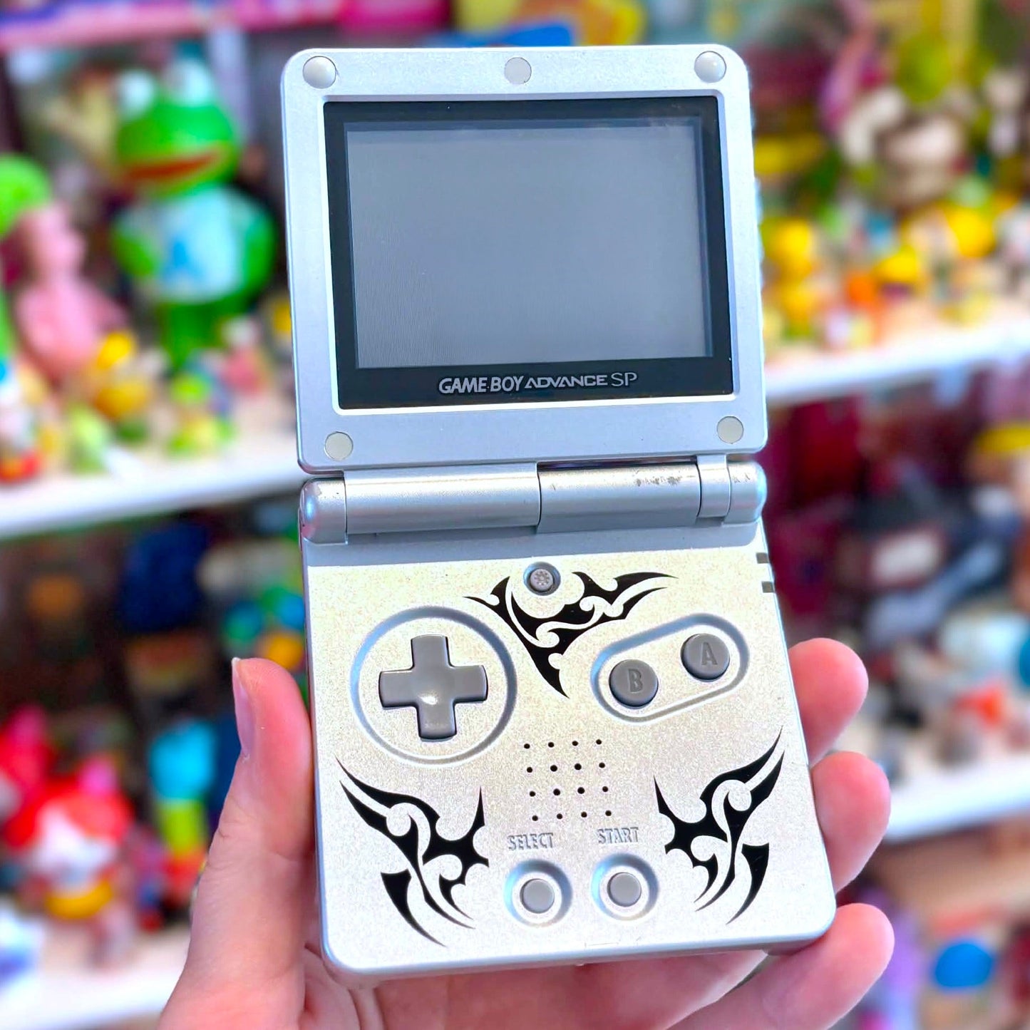 Gameboy Advance SP: Tribal Version - PopCultGang