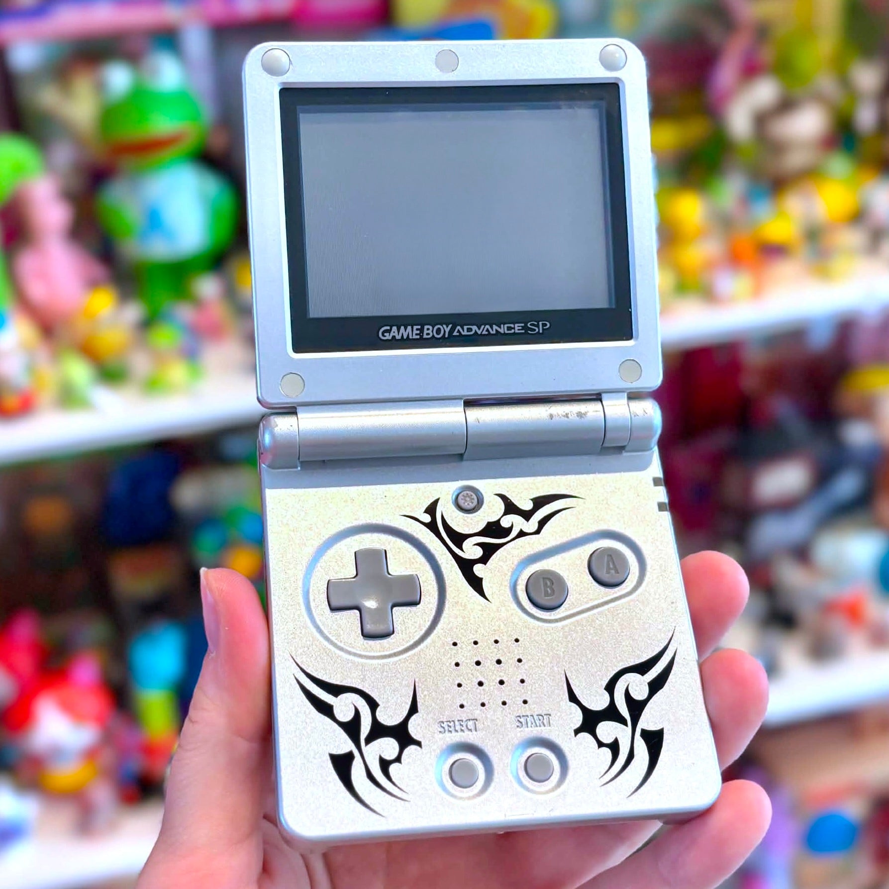 Gameboy Advance SP: Tribal Version - PopCultGang