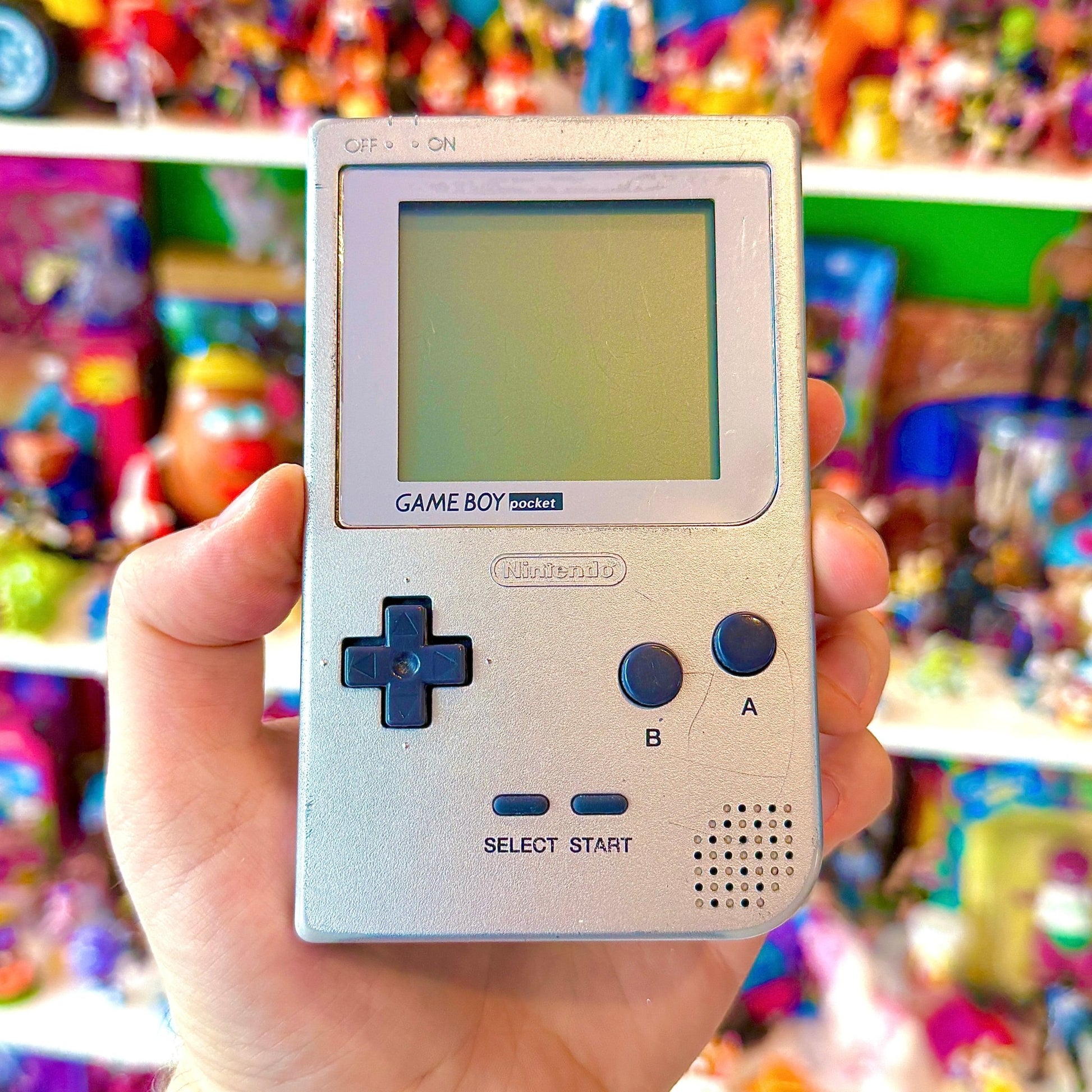 Gameboy Pocket: Silver (Nintendo) - PopCultGang