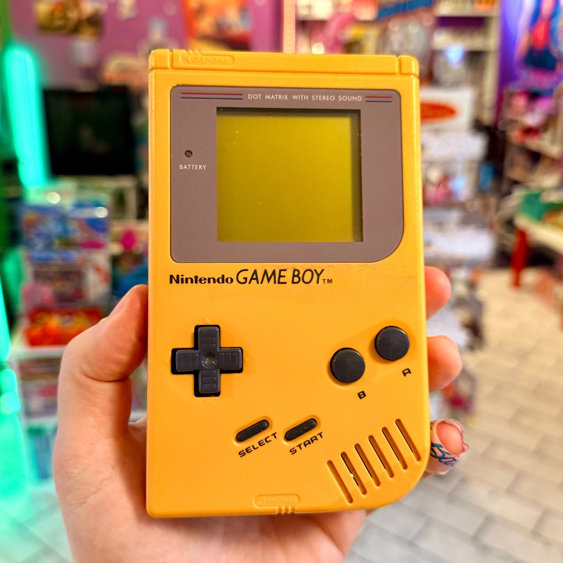 Gameboy: Yellow (DMG - 01, Nintendo) - PopCultGang