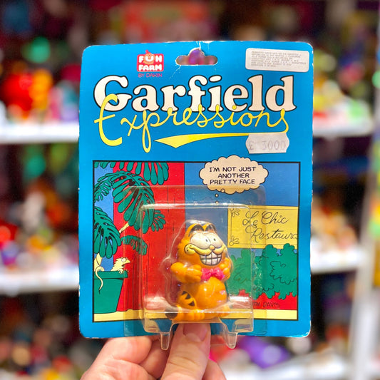 Garfield Expressions: Garfield With Bowtie PVC Figure (MOC, 80s) - PopCultGang