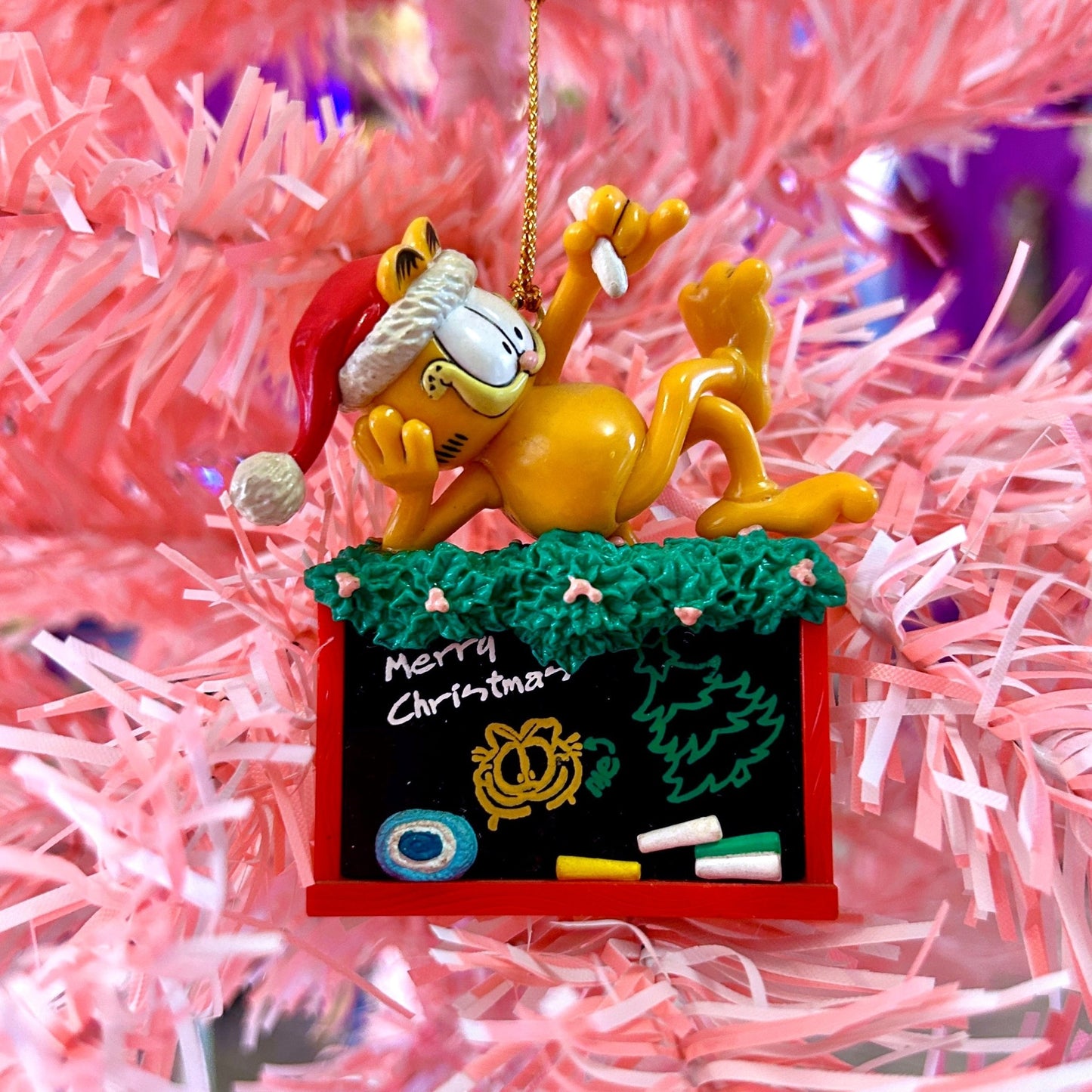 Garfield On Chalkboard Holiday Ornament (Hallmark, 1996) - PopCultGang