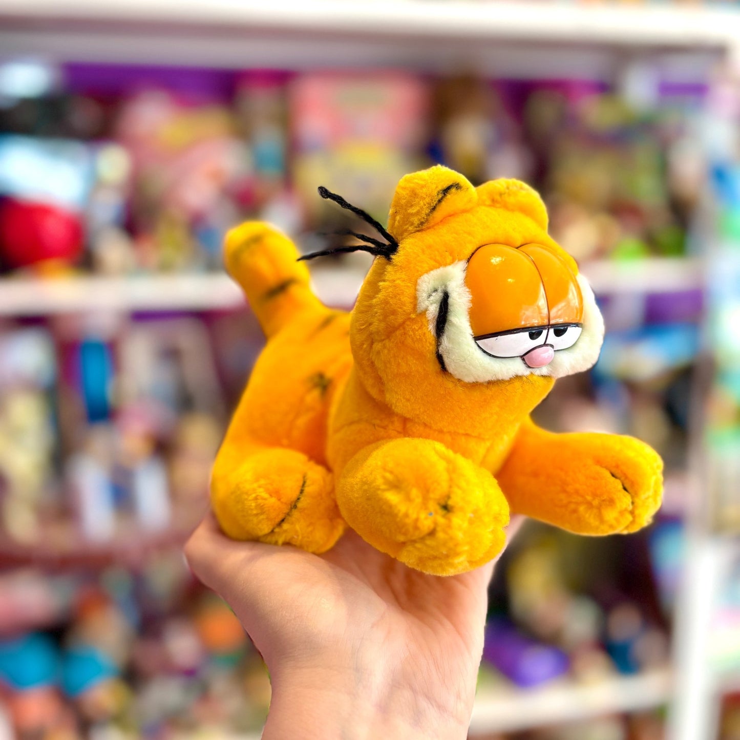 Garfield Plush Standing Pose (80s) - PopCultGang