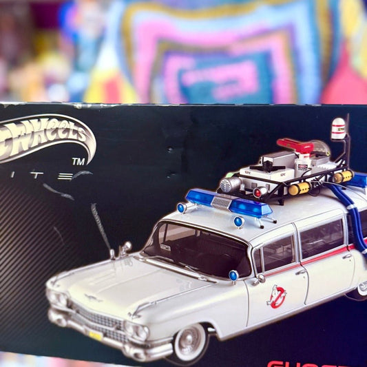 Ghostbusters: Ecto - 1 - Hot Wheels Elite 1:18 Diecast Model Car (NIB, 2011) - PopCultGang