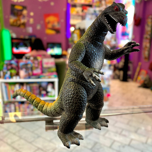 Godzilla Figure (36 cm, Dor Mei, 1986) - PopCultGang