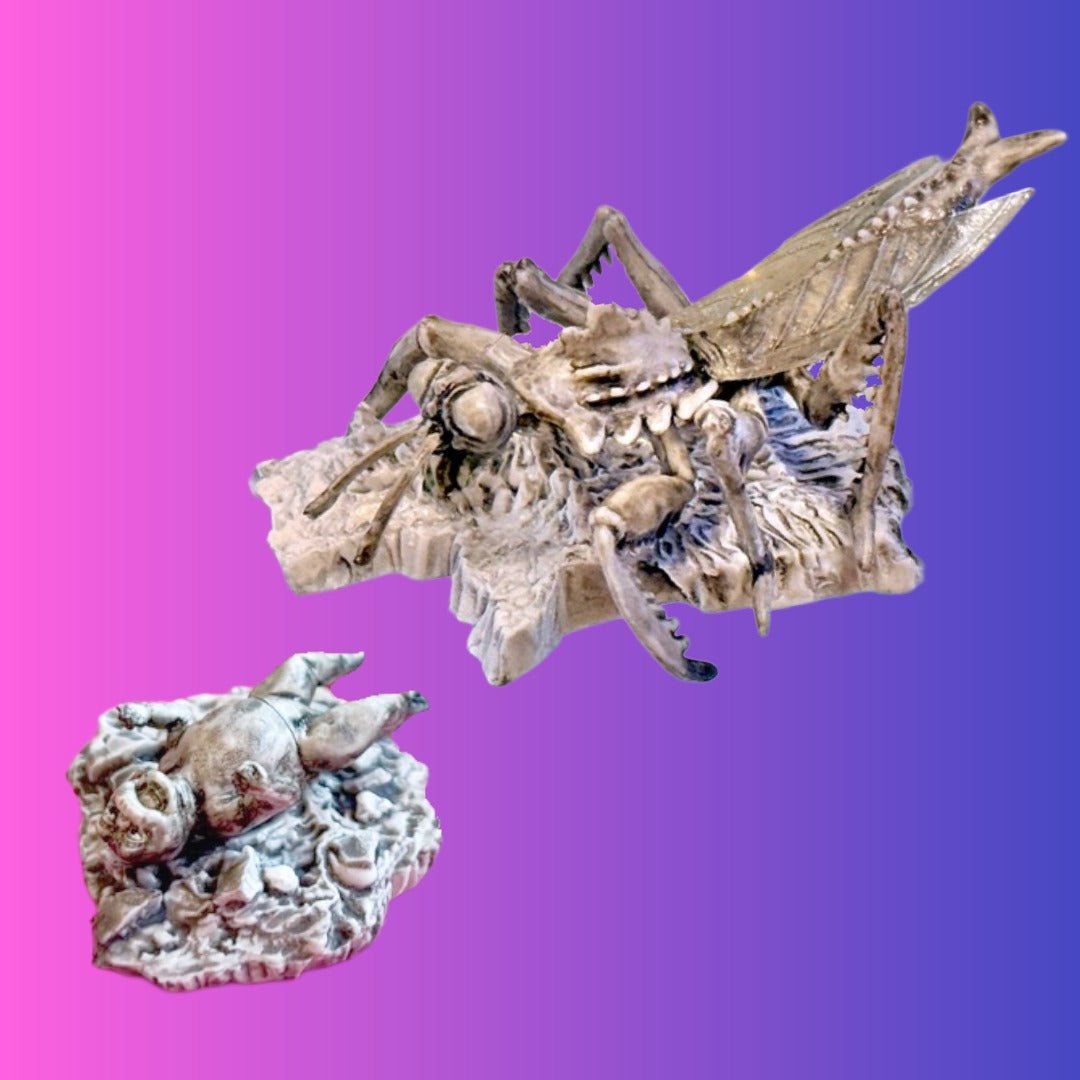 Godzilla: Special Effects Encyclopedia Blind Box Figures: Series 2 - Minilla & Kamacuras Figure (2004) - PopCultGang