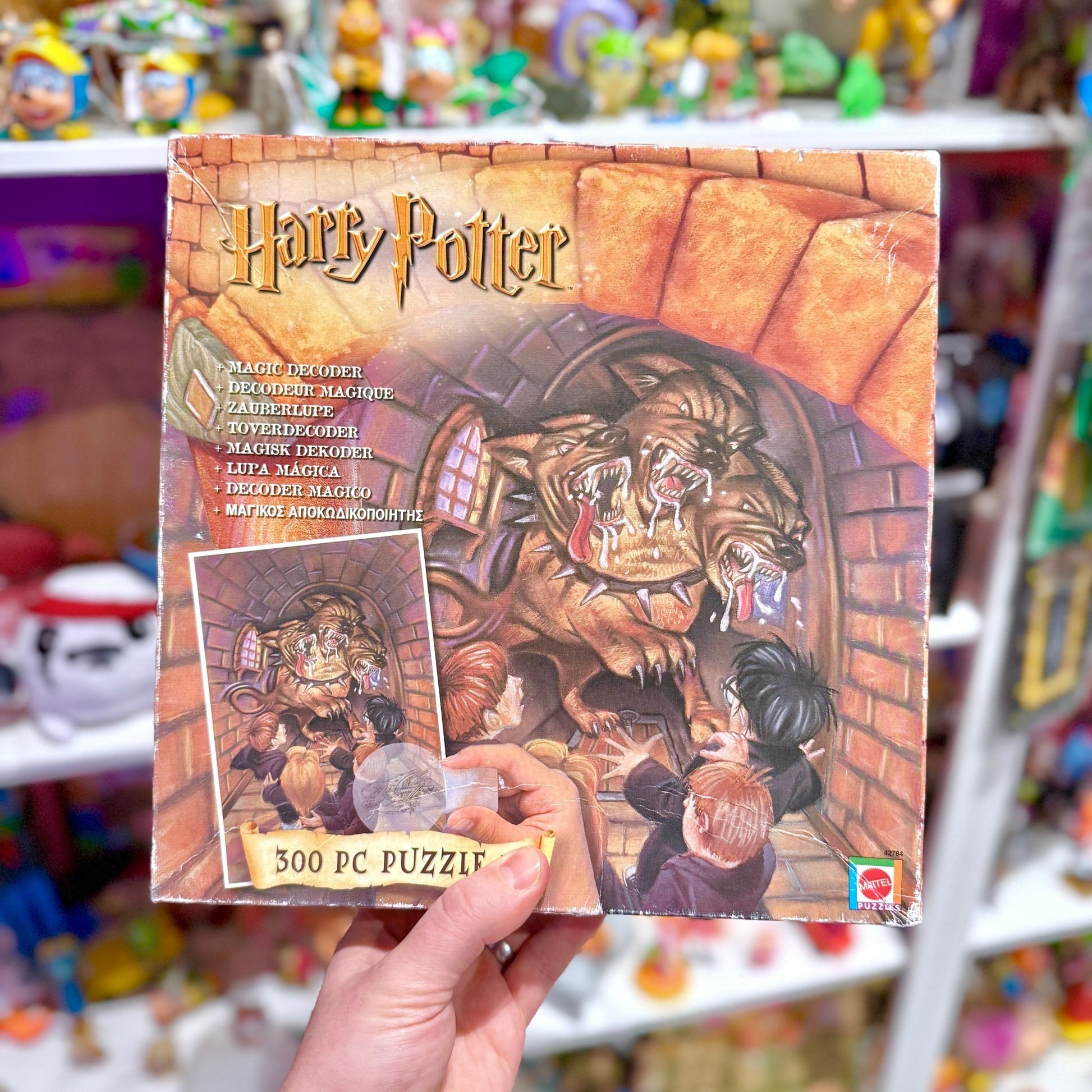 Harry Potter & The Philosopher’s Stone: 300 Pieces Puzzle - Harry Potter & Fluffy (Mattel, 2000s) - PopCultGang
