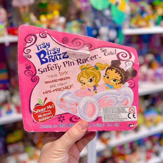 Itsy Bitsy Bratz: Safety Pin Racer (NIB, 2008) - PopCultGang