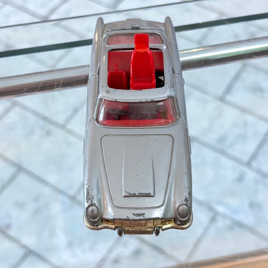 James Bond: Aston Martin DB86 Die-Cast Car - Corgi 270 (1960s) - PopCultGang