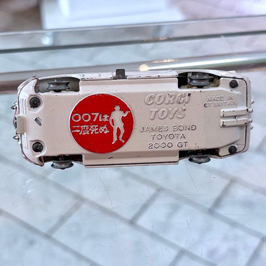 James Bond: Toyota 2000 GT Die-Cast Car - Corgi 336 (60s) - PopCultGang