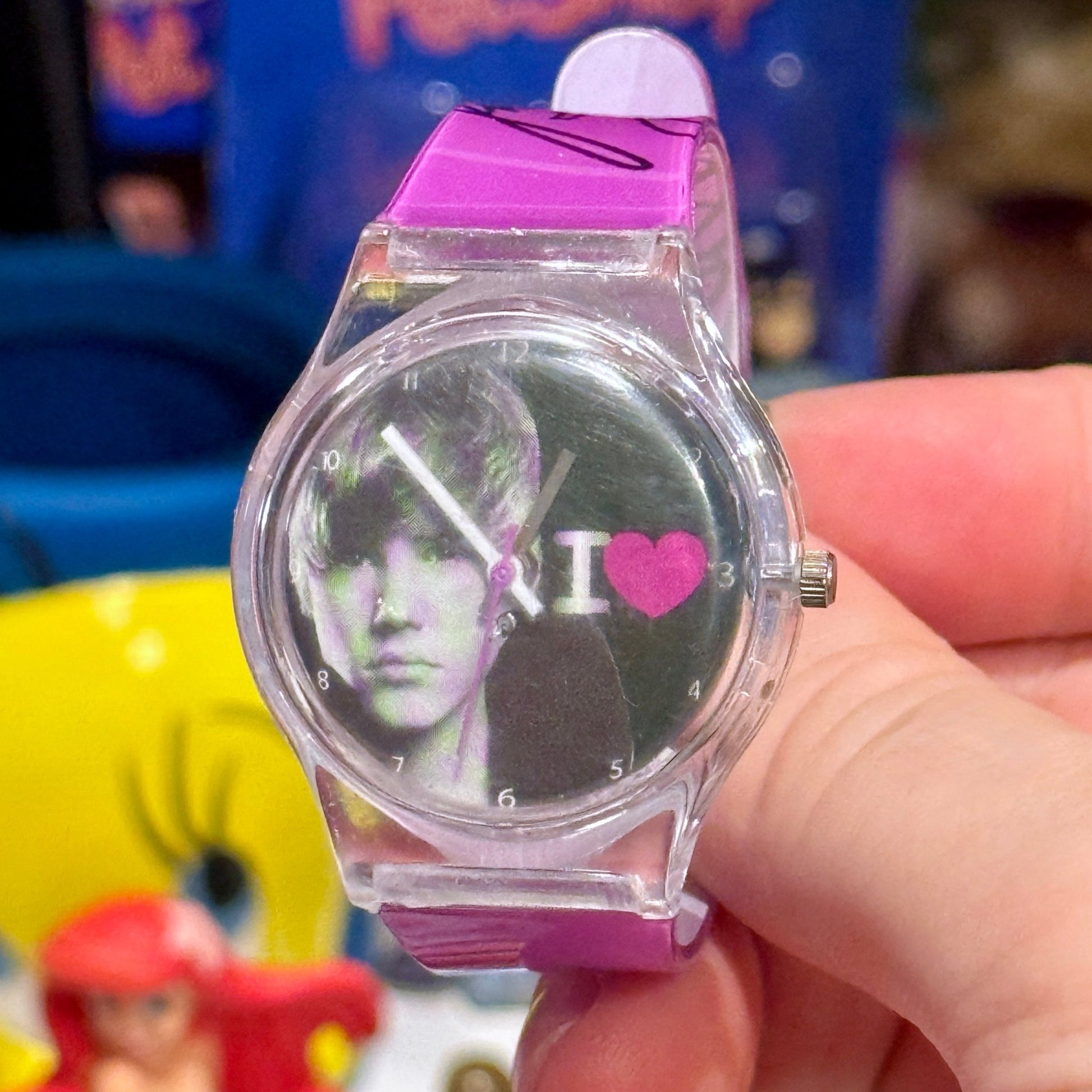 Justin Bieber Wrist Watch: "I <3 Justin" (2011) - PopCultGang