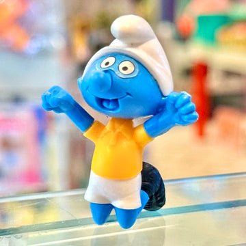 Kinder Surprise: Smurfs Football - Smurf Scoring Goal Mini Figure (1990) - PopCultGang