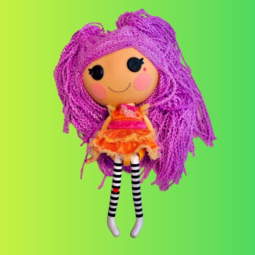 Lalaloopsy: Peanut Big Top Purple Yarn Hair Doll 33cm (2013) - PopCultGang
