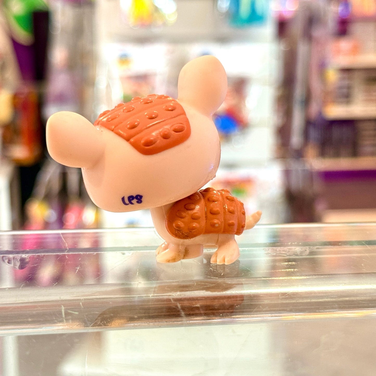 Littlest Pet Shop: 2061 Armadillo (Hasbro, 2000s) - PopCultGang