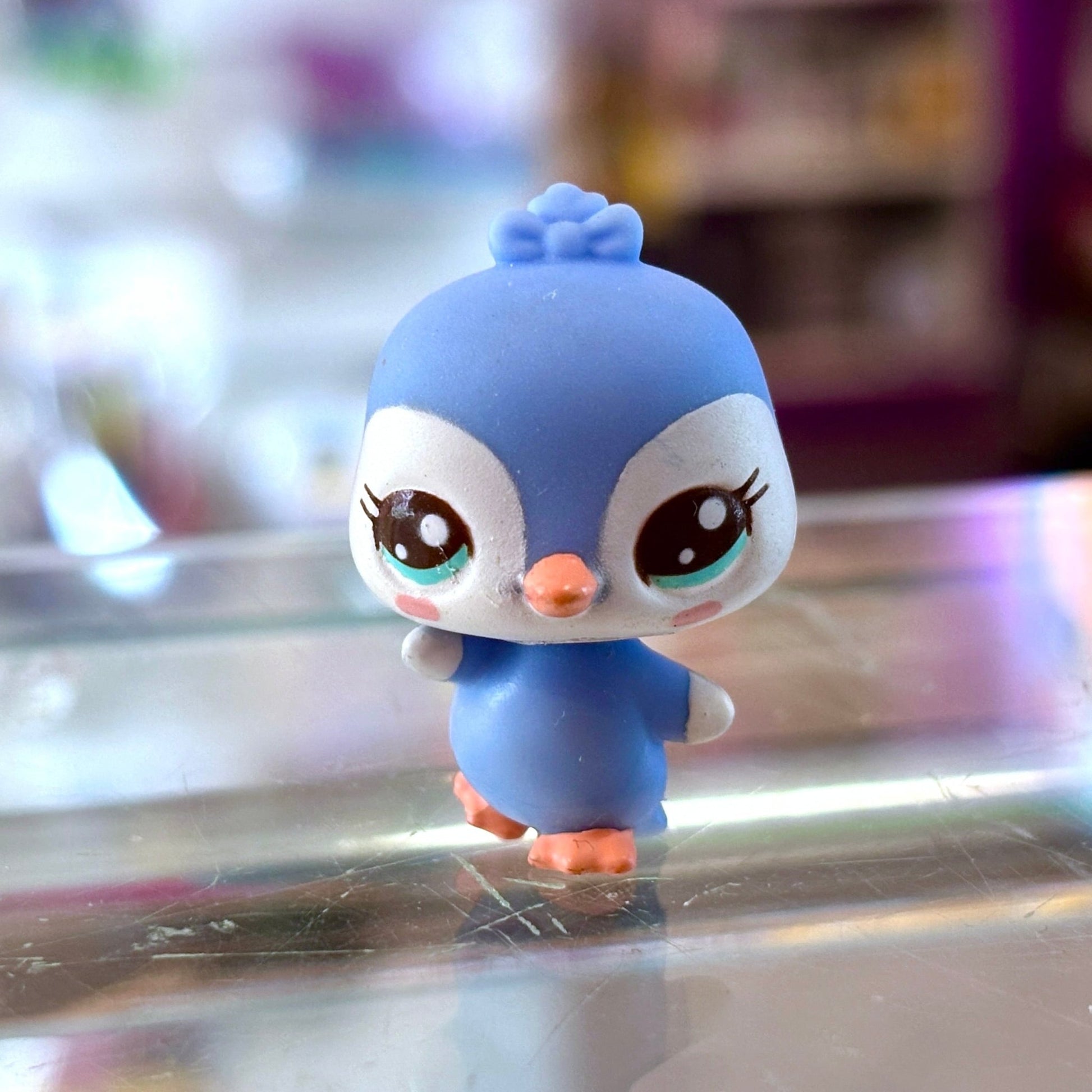 Littlest Pet Shop: 2496 Baby Penguin (Hasbro, 2000s) - PopCultGang