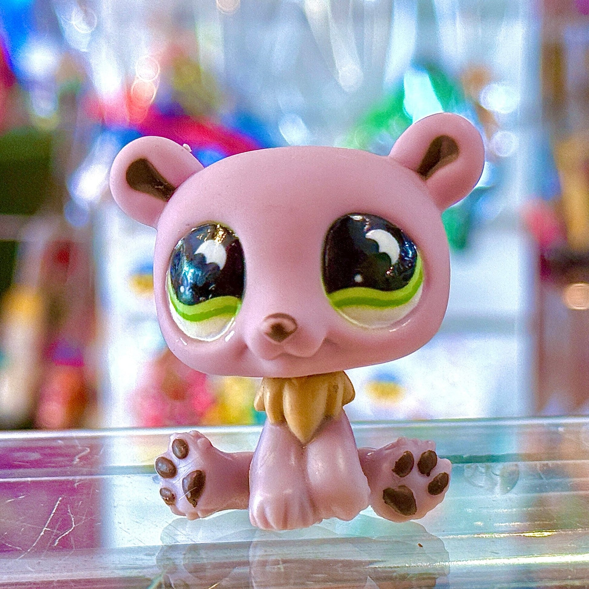 Littlest Pet Shop: 833 Moon Eyed Polarbear (2000s) - PopCultGang